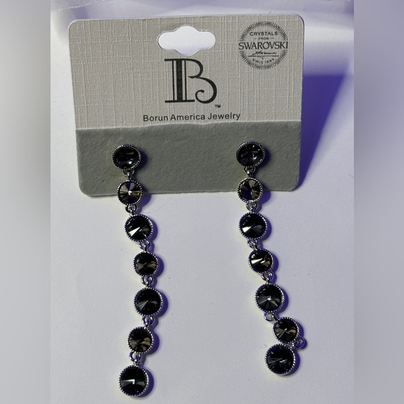 NWT. Borun American Jewelry Earring with Swarovski crystals. - Picture 4 of 8